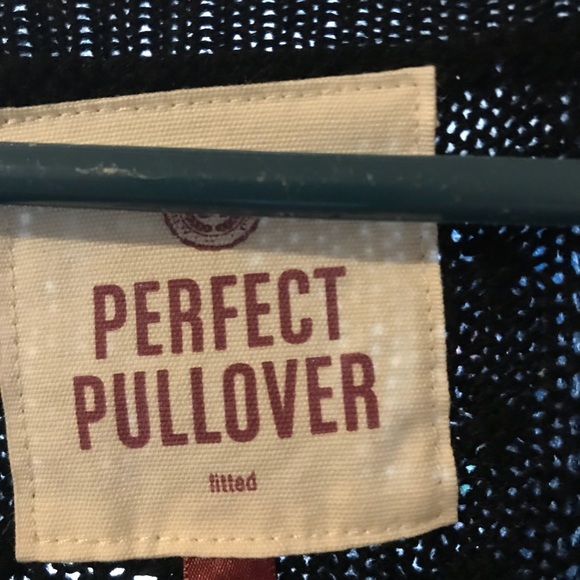 Women’s sweater - Picture 2 of 2